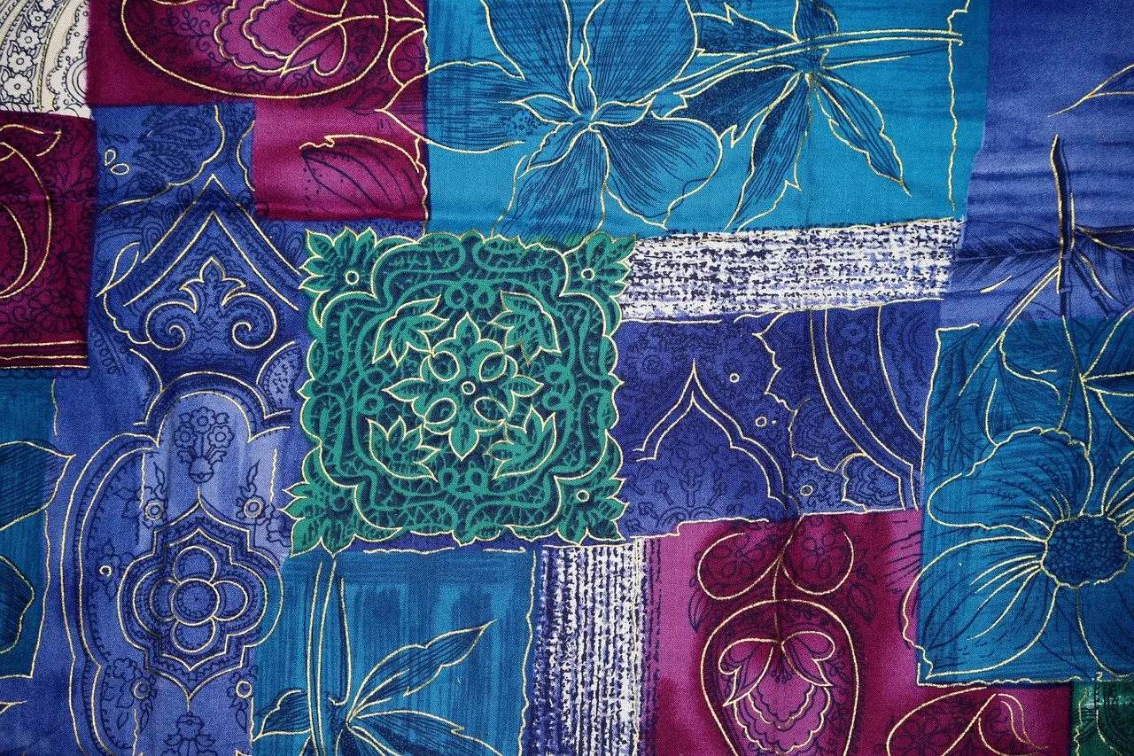 Les papiers peints à fleurs pour décorer son intérieur